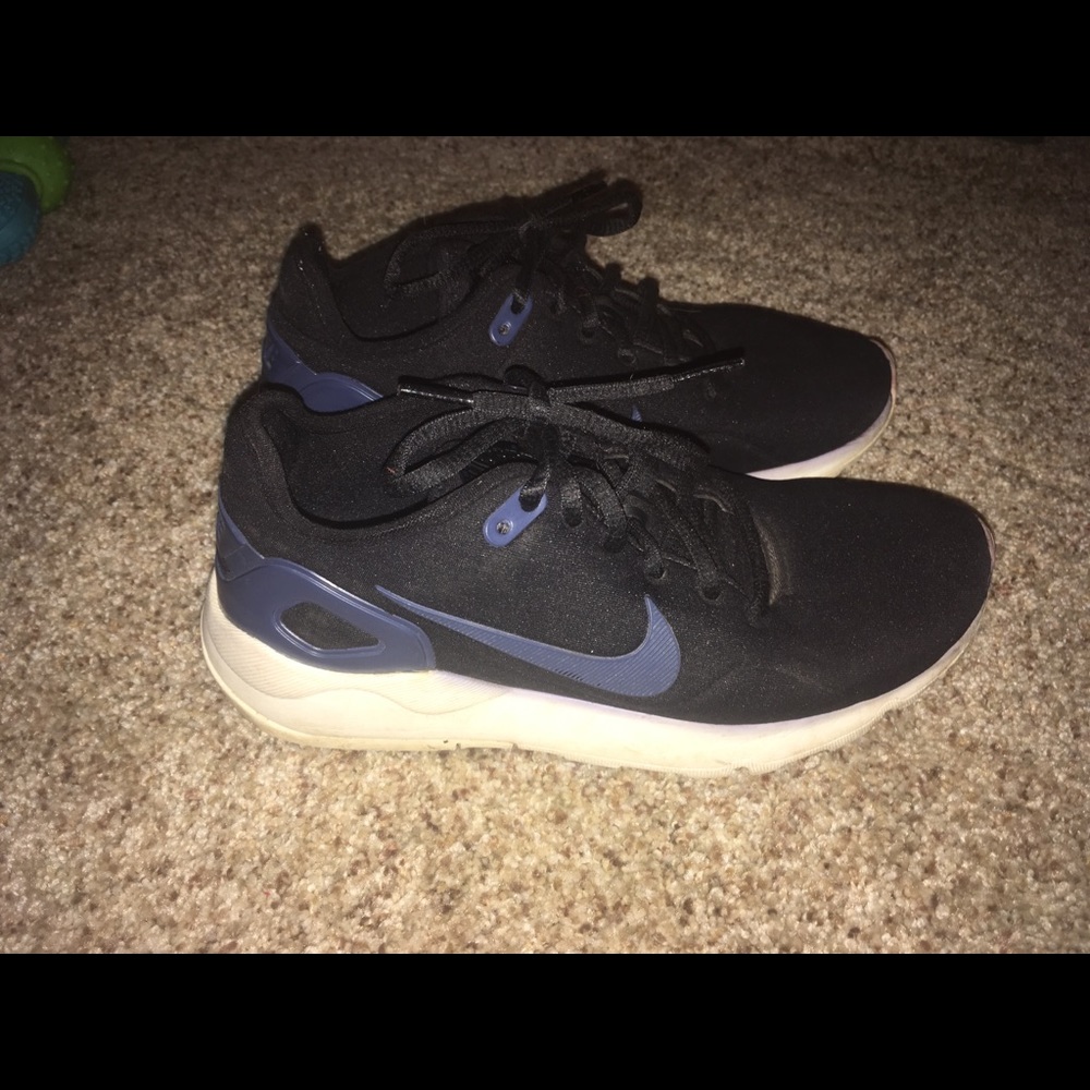 Nike woman’s shoes